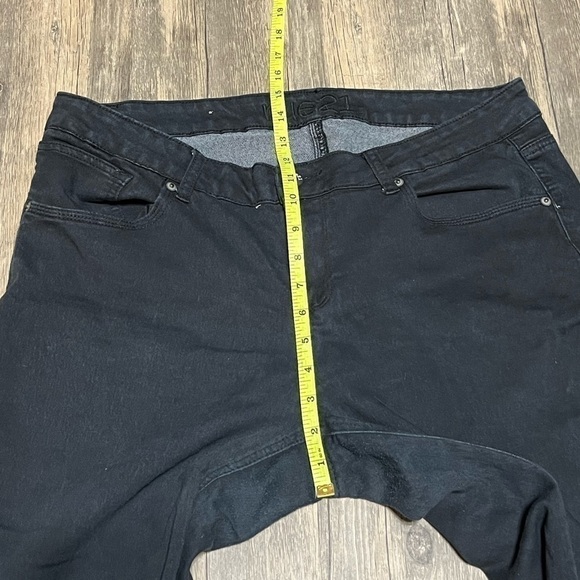 Rue21 Freedom Flex Midrise Skinny Jeans - Black (Sz 14R Plus) - Picture 7 of 8